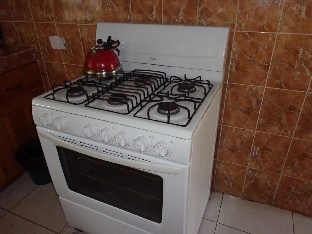 מונטגו ביי Bethel Court Guesthouse מראה חיצוני תמונה