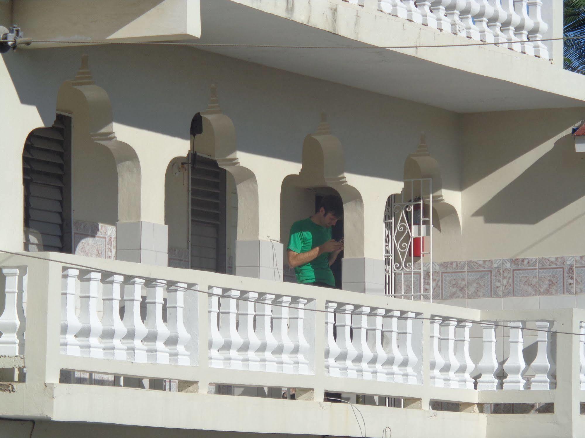 מונטגו ביי Bethel Court Guesthouse מראה חיצוני תמונה